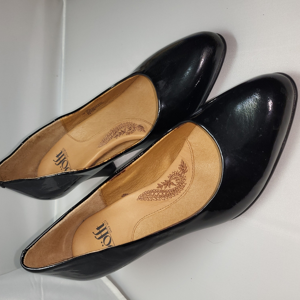 Söfft Samy Patent Black Heels